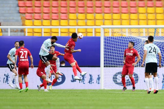 PG电子-【中超】徐新染红布鲁诺致胜 海港0比1首负武汉长江